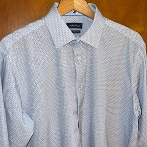 Men’s Nautica Slim Fit, Wrinkle Resistant Dress Shirt.